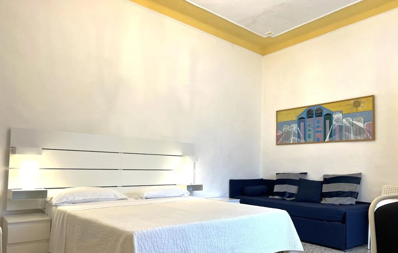 Top Floor - Panoramic Roof View - Quiet And Central Сиена 0*,  Италия