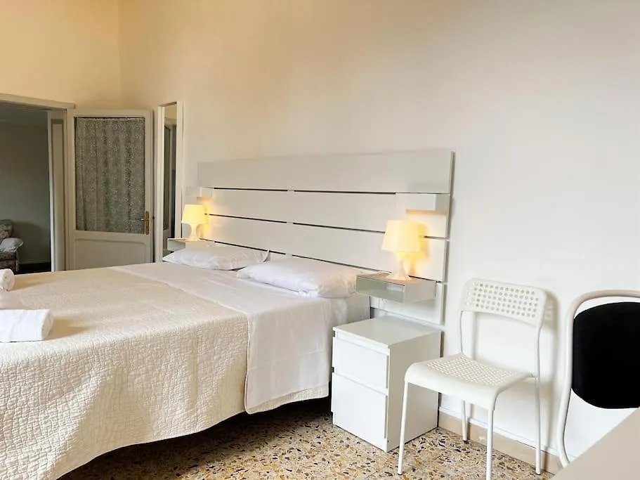 Apartman Top Floor - Panoramic Roof View - Quiet And Central Siena