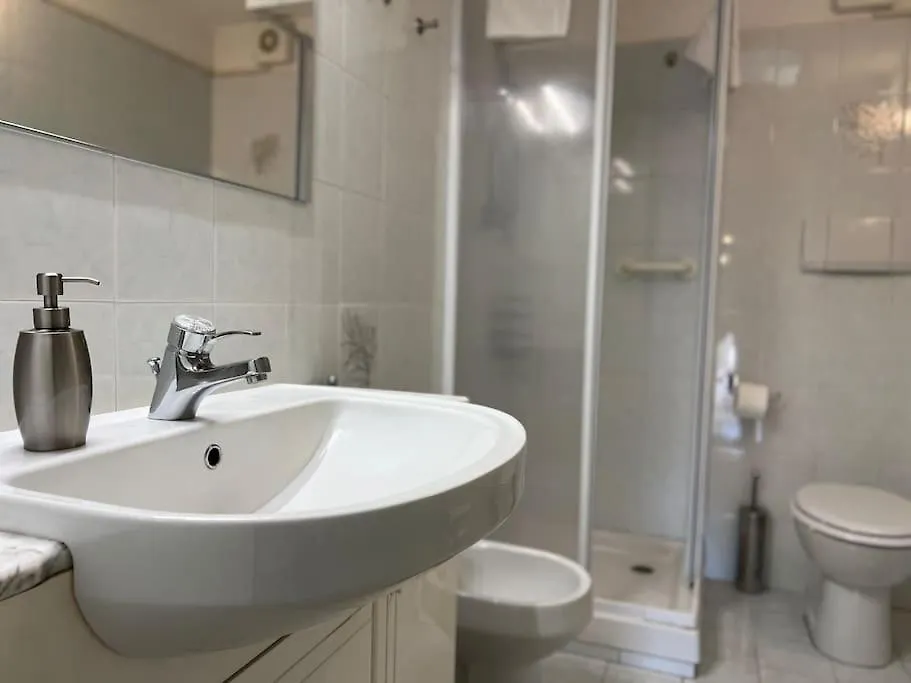 Apartman Top Floor - Panoramic Roof View - Quiet And Central Siena