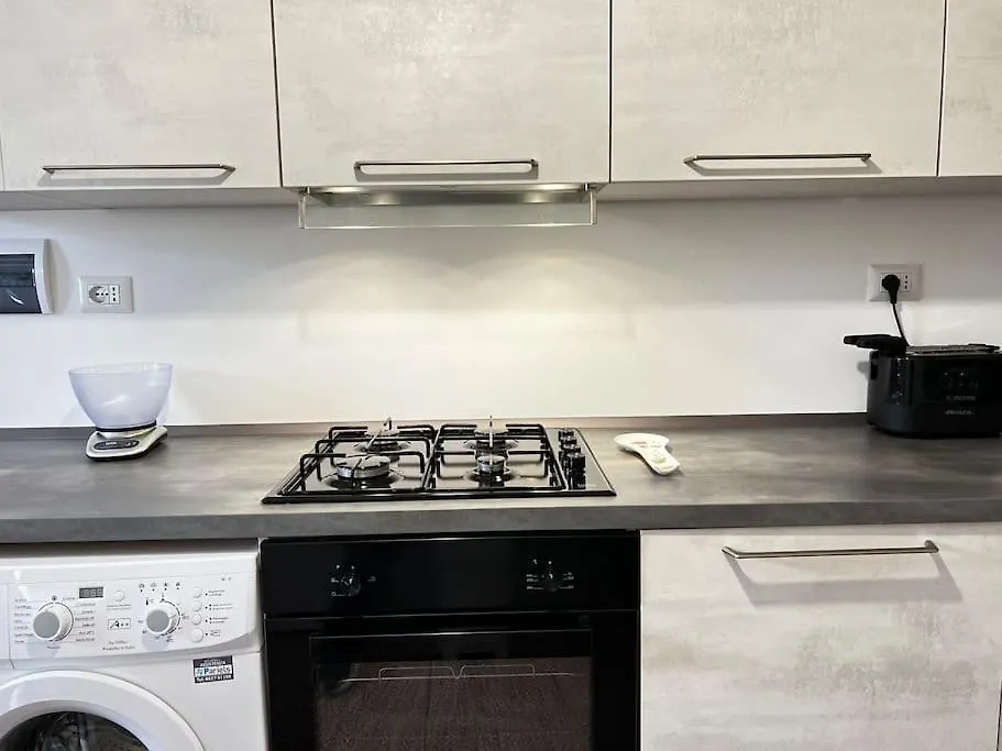 Top Floor - Panoramic Roof View - Quiet And Central Siena Apartment