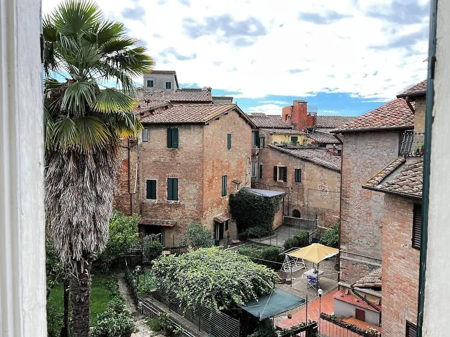 Apartman Top Floor - Panoramic Roof View - Quiet And Central Siena